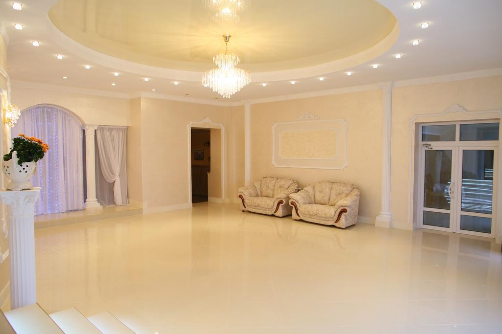 Kseniya Hotel Кам'янець-Подільский Екстер'єр фото