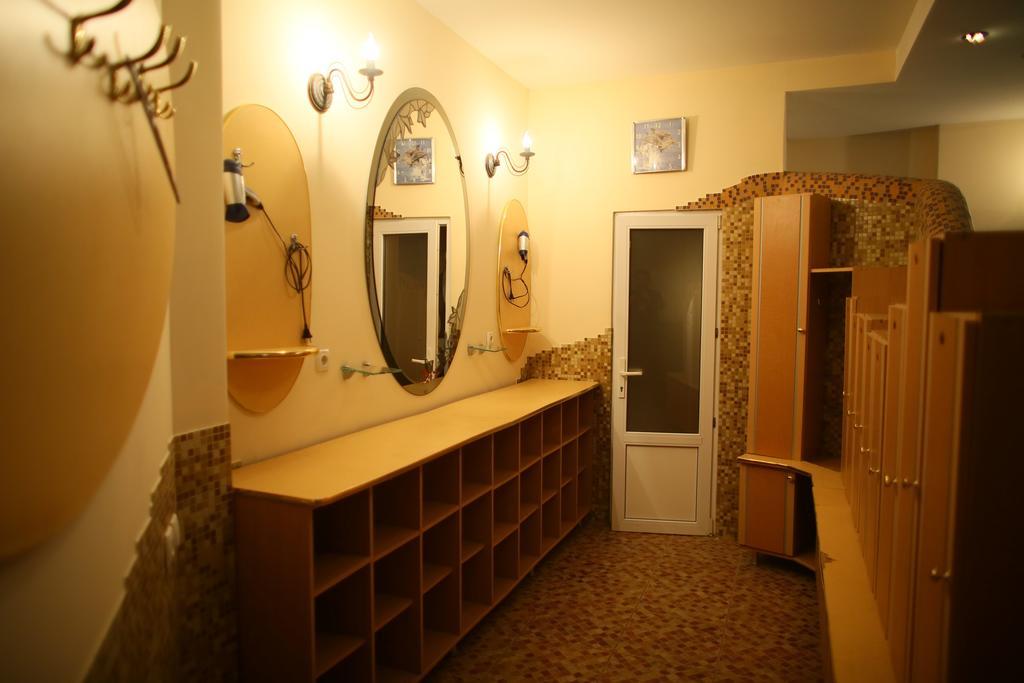 Kseniya Hotel Кам'янець-Подільский Екстер'єр фото