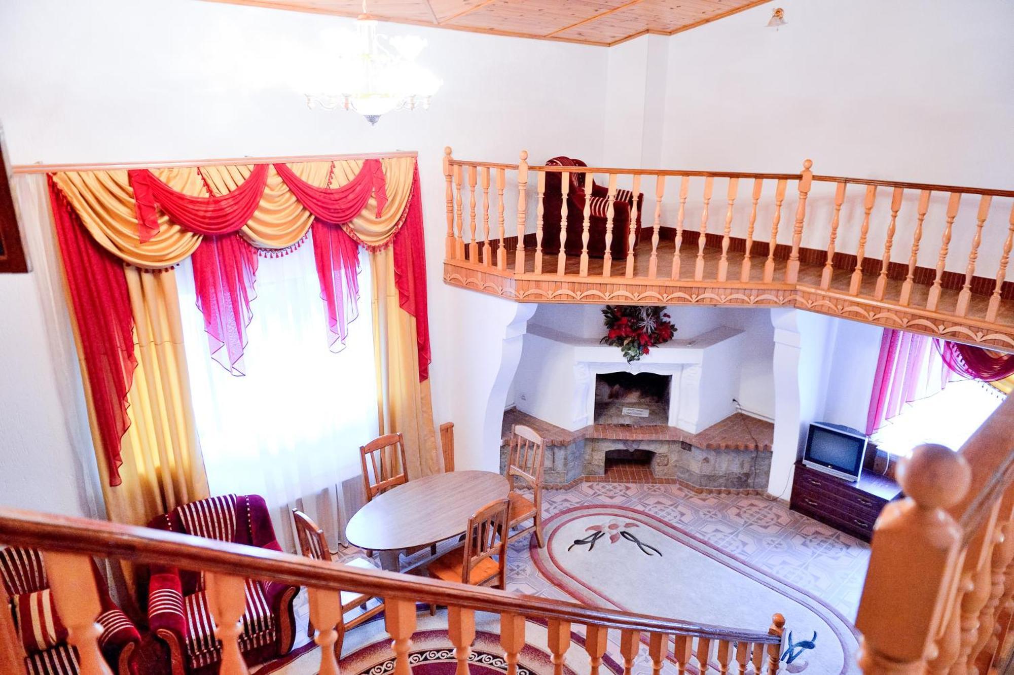 Kseniya Hotel Кам'янець-Подільский Екстер'єр фото